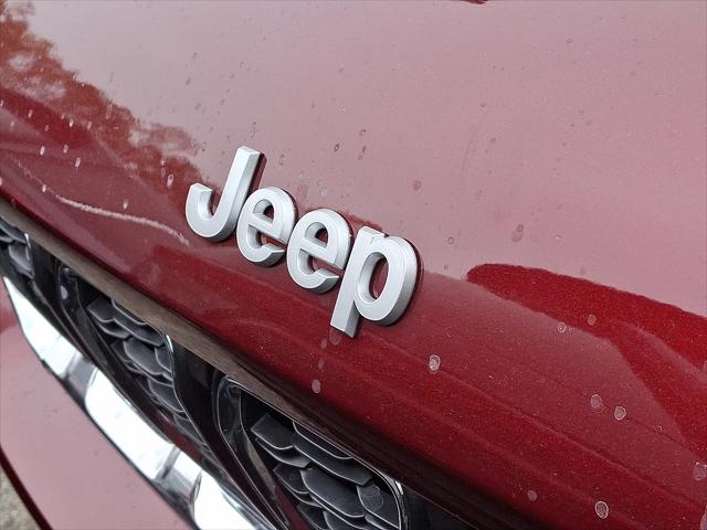 2025 Jeep Grand Cherokee GRAND CHEROKEE LAREDO X 4X4 2025 Jeep Grand Cherokee GRAND CHEROKEE LAREDO X 4X4