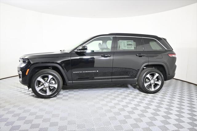 2025 Jeep Grand Cherokee GRAND CHEROKEE LIMITED 4X4 2025 Jeep Grand Cherokee GRAND CHEROKEE LIMITED 4X4