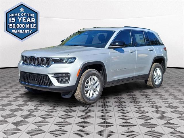 2025 Jeep Grand Cherokee GRAND CHEROKEE LAREDO X 4X2