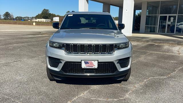 2025 Jeep Grand Cherokee GRAND CHEROKEE LAREDO X 4X2