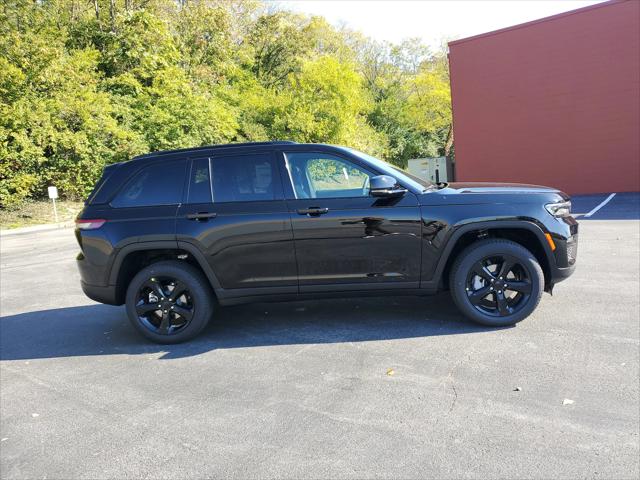 2025 Jeep Grand Cherokee GRAND CHEROKEE LIMITED 4X4 2025 Jeep Grand Cherokee GRAND CHEROKEE LIMITED 4X4