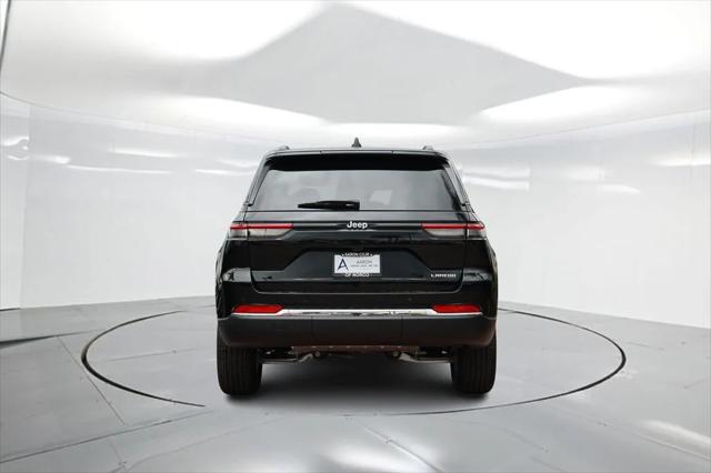 2025 Jeep Grand Cherokee GRAND CHEROKEE LAREDO X 4X2