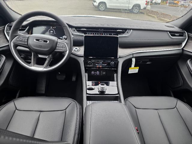 2025 Jeep Grand Cherokee GRAND CHEROKEE LIMITED 4X4 2025 Jeep Grand Cherokee GRAND CHEROKEE LIMITED 4X4