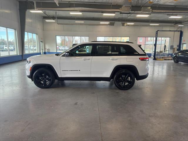 2025 Jeep Grand Cherokee GRAND CHEROKEE ALTITUDE X 4X4