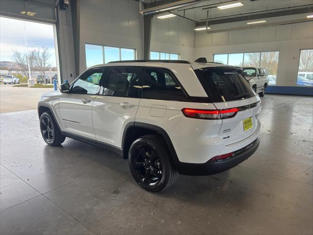 2025 Jeep Grand Cherokee GRAND CHEROKEE ALTITUDE X 4X4