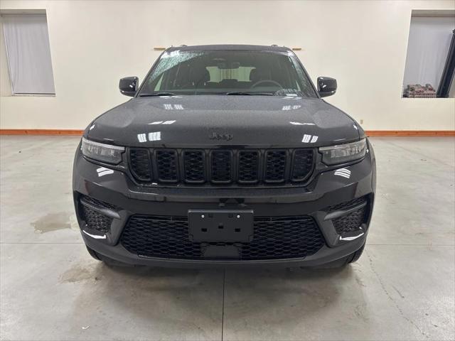 2025 Jeep Grand Cherokee Altitude X 4x4