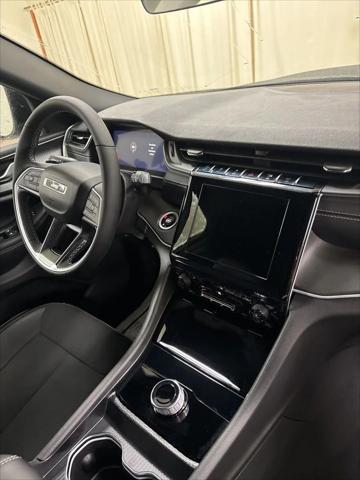 2025 Jeep Grand Cherokee Altitude X 4x4