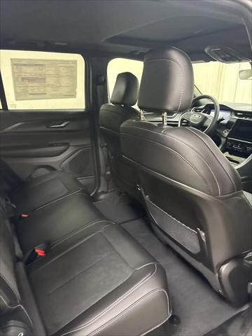 2025 Jeep Grand Cherokee Altitude X 4x4