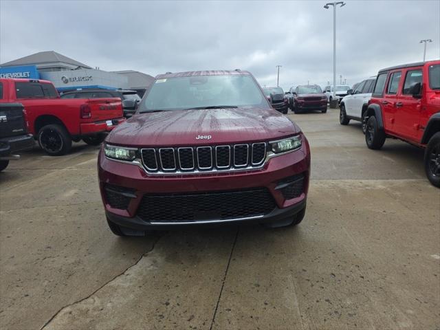 2025 Jeep Grand Cherokee GRAND CHEROKEE LAREDO X 4X4 2025 Jeep Grand Cherokee GRAND CHEROKEE LAREDO X 4X4
