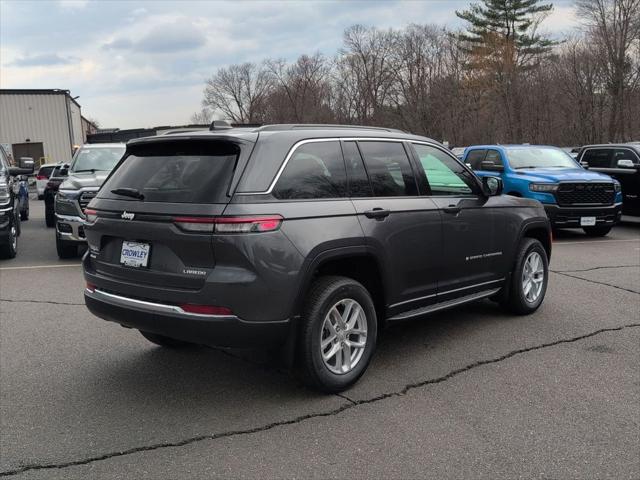 2025 Jeep Grand Cherokee GRAND CHEROKEE LAREDO X 4X4