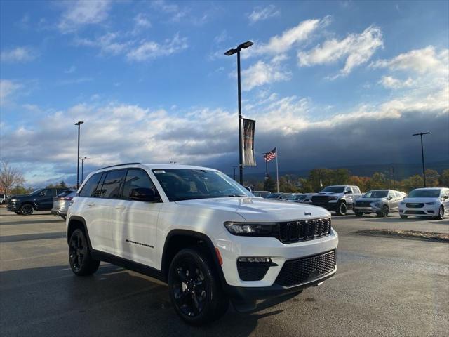 2025 Jeep Grand Cherokee GRAND CHEROKEE LIMITED 4X4 2025 Jeep Grand Cherokee GRAND CHEROKEE LIMITED 4X4