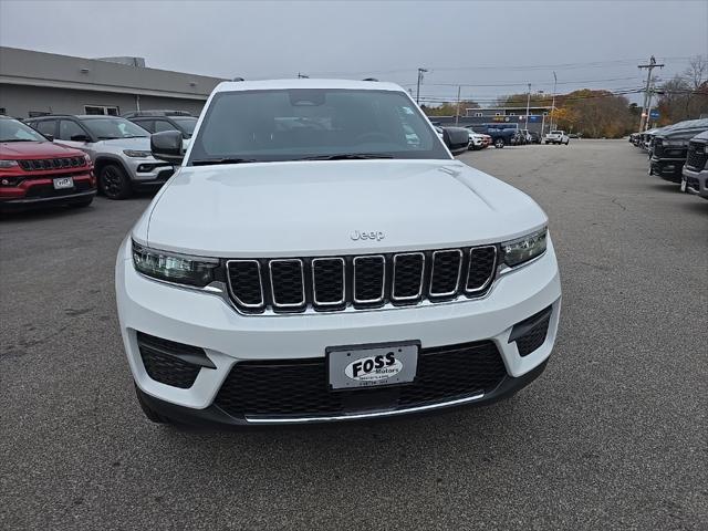 2025 Jeep Grand Cherokee GRAND CHEROKEE LAREDO X 4X4 2025 Jeep Grand Cherokee GRAND CHEROKEE LAREDO X 4X4