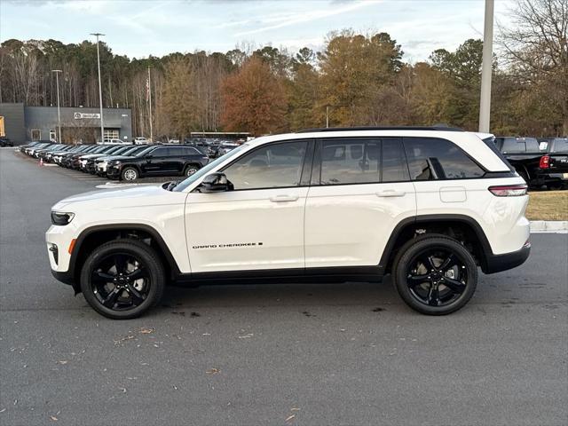 2025 Jeep Grand Cherokee GRAND CHEROKEE LIMITED 4X4 2025 Jeep Grand Cherokee GRAND CHEROKEE LIMITED 4X4