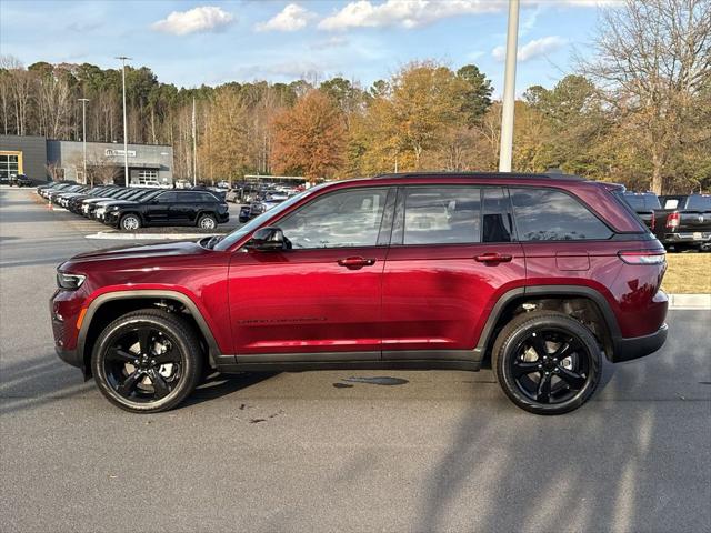2025 Jeep Grand Cherokee GRAND CHEROKEE LIMITED 4X4