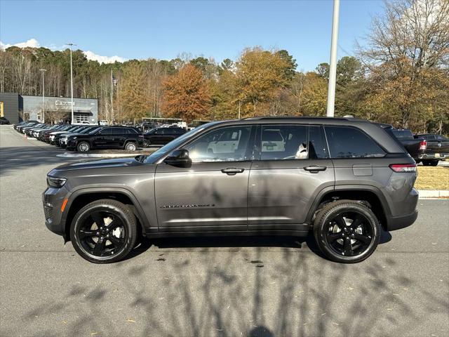 2025 Jeep Grand Cherokee GRAND CHEROKEE LIMITED 4X4