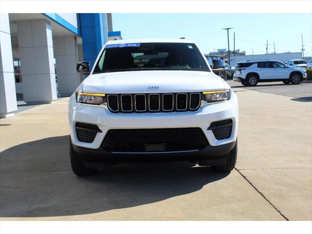 2025 Jeep Grand Cherokee GRAND CHEROKEE LAREDO X 4X2