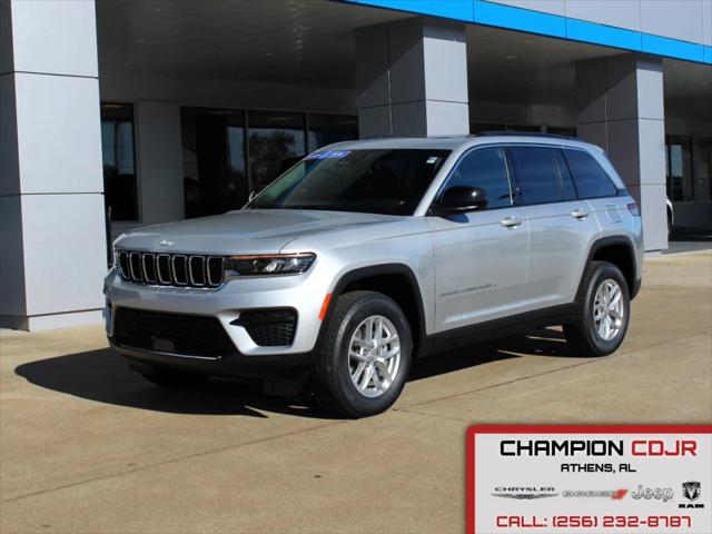 2025 Jeep Grand Cherokee GRAND CHEROKEE LAREDO X 4X2