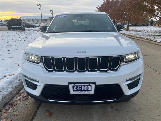2025 Jeep Grand Cherokee GRAND CHEROKEE LIMITED 4X4 2025 Jeep Grand Cherokee GRAND CHEROKEE LIMITED 4X4