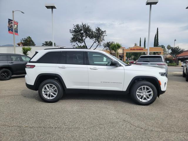 2025 Jeep Grand Cherokee GRAND CHEROKEE LAREDO X 4X2