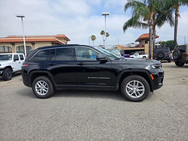 2025 Jeep Grand Cherokee GRAND CHEROKEE LAREDO X 4X2 2025 Jeep Grand Cherokee GRAND CHEROKEE LAREDO X 4X2