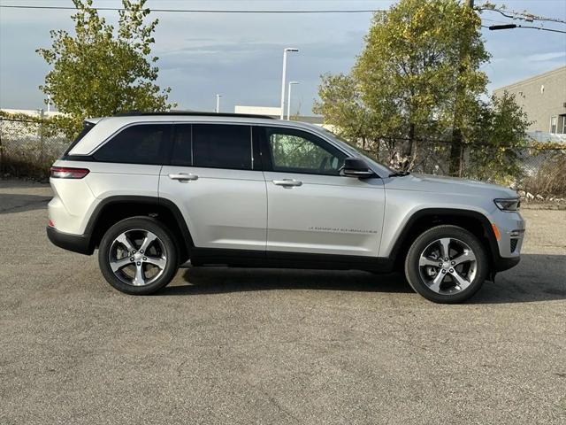 2025 Jeep Grand Cherokee GRAND CHEROKEE LIMITED 4X4 2025 Jeep Grand Cherokee GRAND CHEROKEE LIMITED 4X4