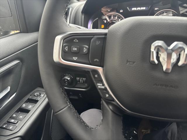 2026 Ram 1500 Big Horn Crew Cab 4x4 5'7" Box