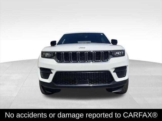 2025 Jeep Grand Cherokee GRAND CHEROKEE LAREDO 4X2