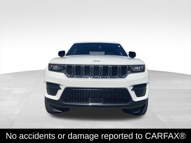 2025 Jeep Grand Cherokee GRAND CHEROKEE LAREDO 4X2 2025 Jeep Grand Cherokee GRAND CHEROKEE LAREDO 4X2