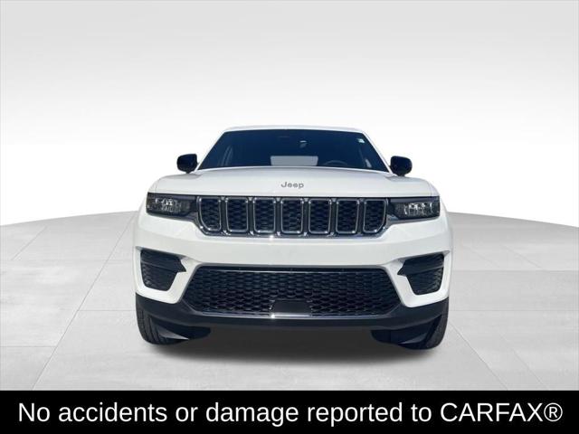2025 Jeep Grand Cherokee GRAND CHEROKEE LAREDO 4X2 2025 Jeep Grand Cherokee GRAND CHEROKEE LAREDO 4X2
