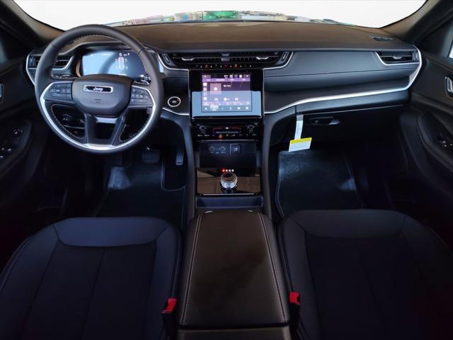 2025 Jeep Grand Cherokee GRAND CHEROKEE LAREDO X 4X2 2025 Jeep Grand Cherokee GRAND CHEROKEE LAREDO X 4X2