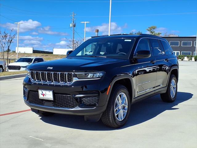 2025 Jeep Grand Cherokee GRAND CHEROKEE LAREDO X 4X2 2025 Jeep Grand Cherokee GRAND CHEROKEE LAREDO X 4X2