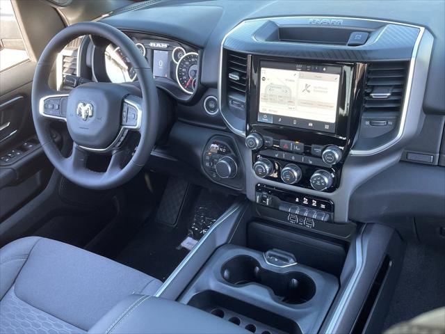 2026 Ram 1500 Big Horn Crew Cab 4x4 5'7" Box