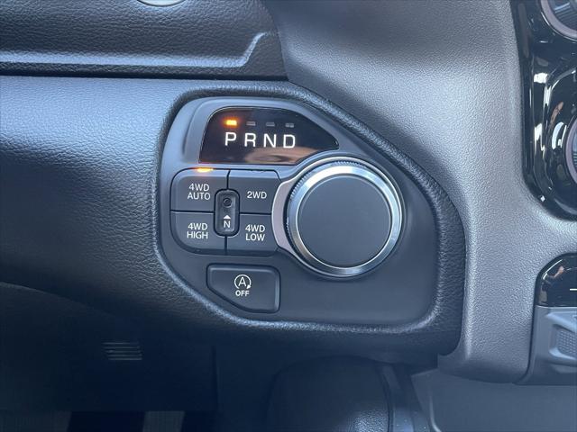 2026 Ram 1500 Big Horn Crew Cab 4x4 5'7" Box