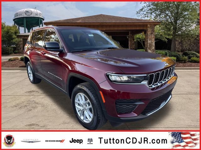 2025 Jeep Grand Cherokee GRAND CHEROKEE LAREDO X 4X2