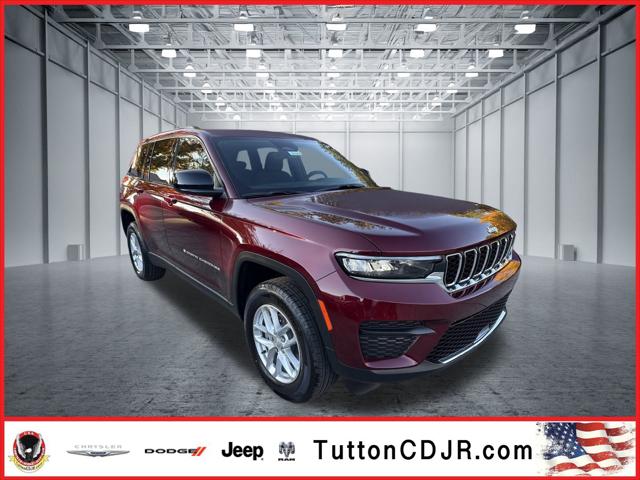 2025 Jeep Grand Cherokee GRAND CHEROKEE LAREDO X 4X2