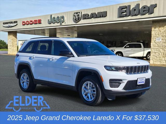 2025 Jeep Grand Cherokee GRAND CHEROKEE LAREDO X 4X4 2025 Jeep Grand Cherokee GRAND CHEROKEE LAREDO X 4X4
