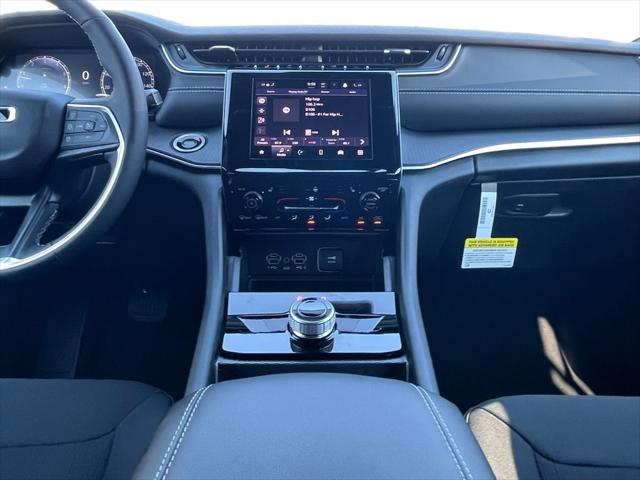 2025 Jeep Grand Cherokee GRAND CHEROKEE LAREDO X 4X2 2025 Jeep Grand Cherokee GRAND CHEROKEE LAREDO X 4X2