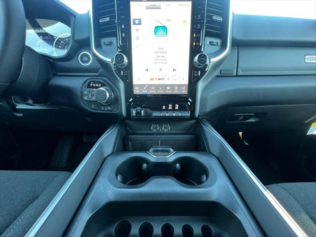 2026 RAM Ram 1500 RAM 1500 LONE STAR CREW CAB 4X4 57 BOX