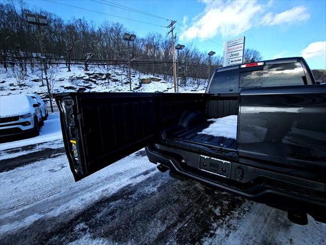 2026 Ram 1500 Rebel Crew Cab 4x4 5'7" Box