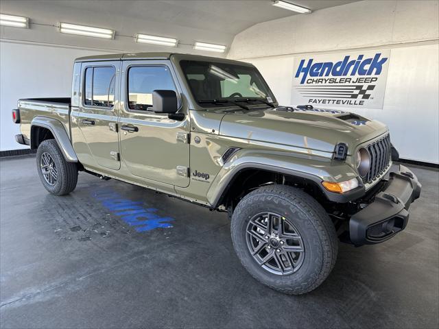 2026 Jeep Gladiator GLADIATOR SPORT S 4X4 2026 Jeep Gladiator GLADIATOR SPORT S 4X4