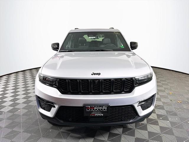 2025 Jeep Grand Cherokee GRAND CHEROKEE LIMITED 4X4 2025 Jeep Grand Cherokee GRAND CHEROKEE LIMITED 4X4