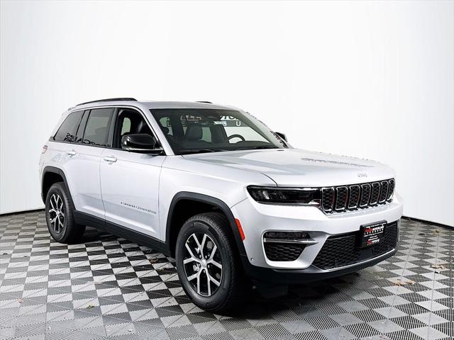 2025 Jeep Grand Cherokee GRAND CHEROKEE LIMITED 4X4