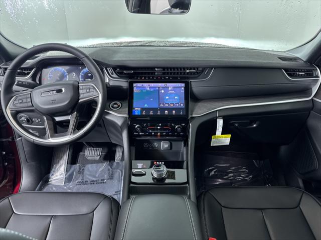 2025 Jeep Grand Cherokee GRAND CHEROKEE LIMITED 4X4 2025 Jeep Grand Cherokee GRAND CHEROKEE LIMITED 4X4