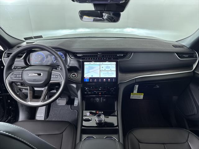 2025 Jeep Grand Cherokee GRAND CHEROKEE LIMITED 4X4 2025 Jeep Grand Cherokee GRAND CHEROKEE LIMITED 4X4