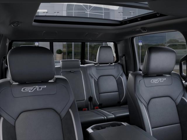 2026 Ram 1500 Rebel Crew Cab 4x4 5'7" Box