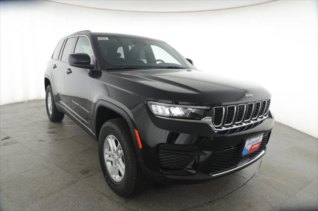 2025 Jeep Grand Cherokee GRAND CHEROKEE LAREDO 4X2