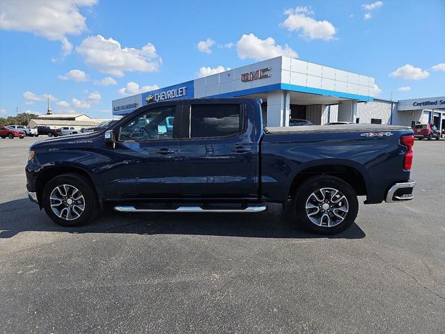 2022 Chevrolet Silverado 1500 4WD Crew Cab Short Bed LT with 2FL