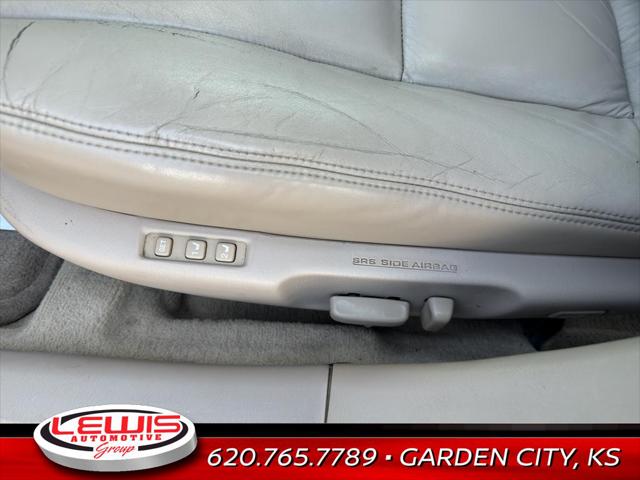 2000 Lexus ES 300 Base