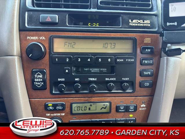 2000 Lexus ES 300 Base