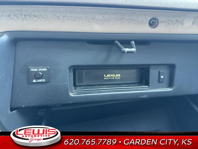 2000 Lexus ES 300 Base